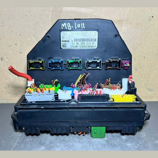 10-16 Mercedes-Benz W212 W204 Front SAM Module Relay Fuse Box A212 9003614 OEM