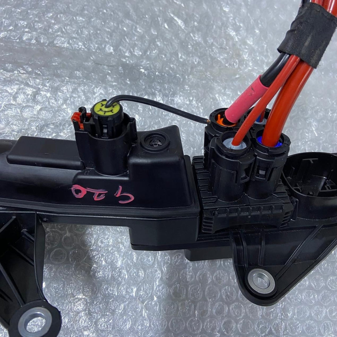 OEM BMW 3 SERIES G20 POWER DISTRIBUTION CONTROL MODULE ECU 6842524