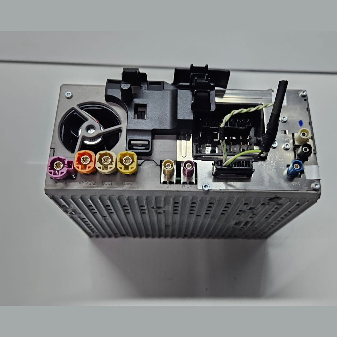 6824599-BMW 7 Series G11 G12 Navigation Audio Head Unit OEM