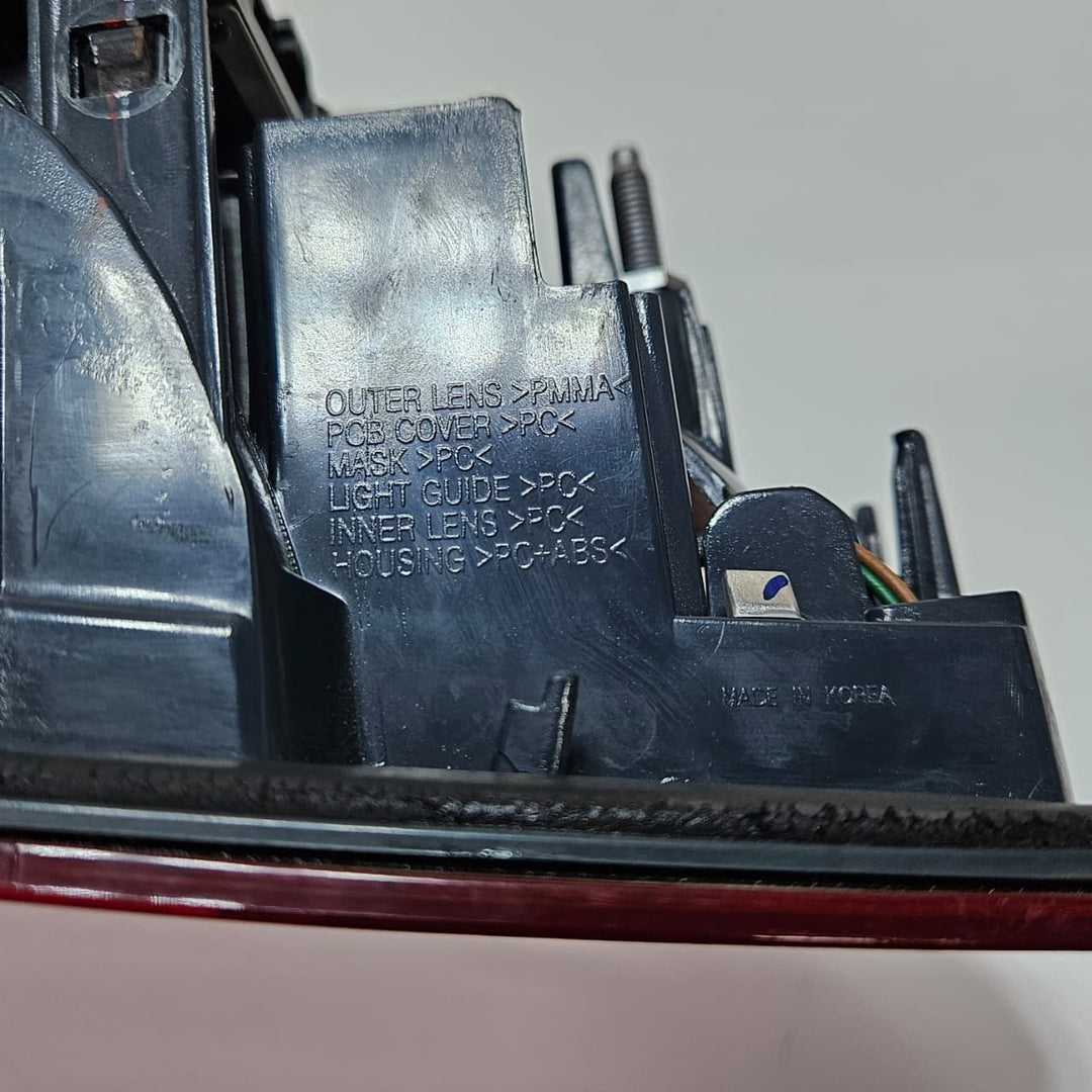 2012-2015 BMW  320i, 328i, 335i, M3 Left Inner Tail Light 7371111 3 Series F30 