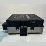 Bild in die Galerieansicht laden, 2007-2009 Mercedes-Benz S550 Trunk Release Remote Control Module 221 870 82 87 W