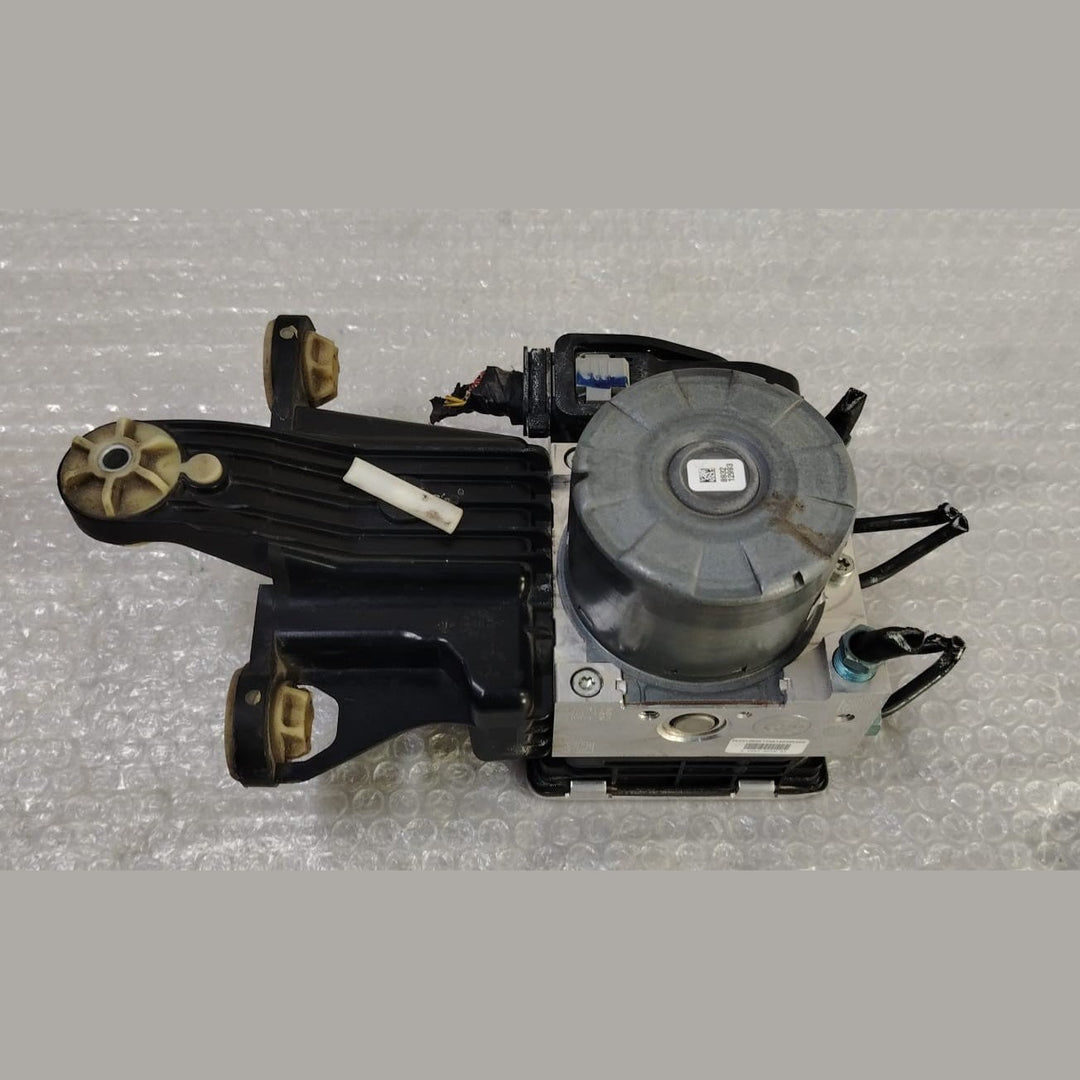 OEM BMW 330i G20 ABS ANTI-LOCK BRAKE PUMP DSC DYNAMIC STABILITY MODULE 1544112