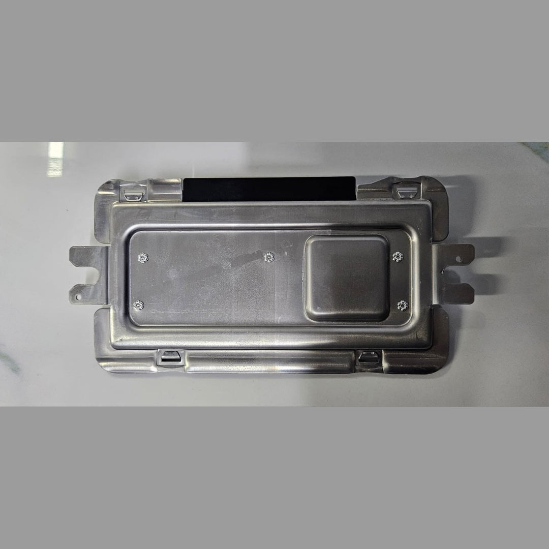 OEM BMW 7 F01, F02 2014 Dynamic Suspension Control Module Unit 6866455
