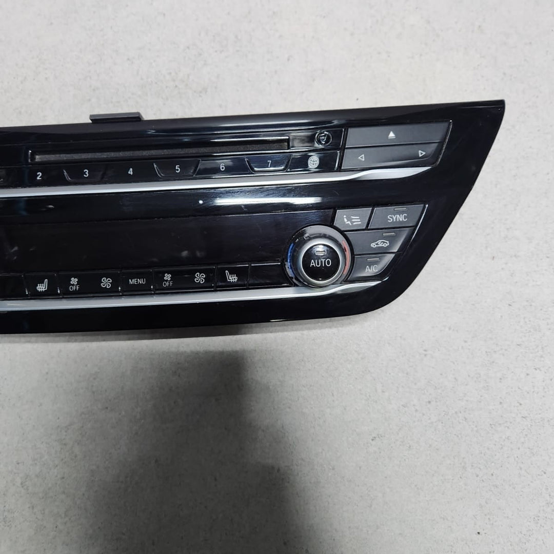 2017-2020 BMW 530i Temperature And Radio Control Panel 7947871 G30 530 540 M550