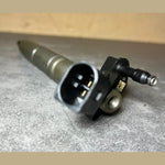 Bild in die Galerieansicht laden, Genuine Mercedes W164 Fuel Injector Sprinter 3.0L OM642 A642 0700587 Oem Diesel