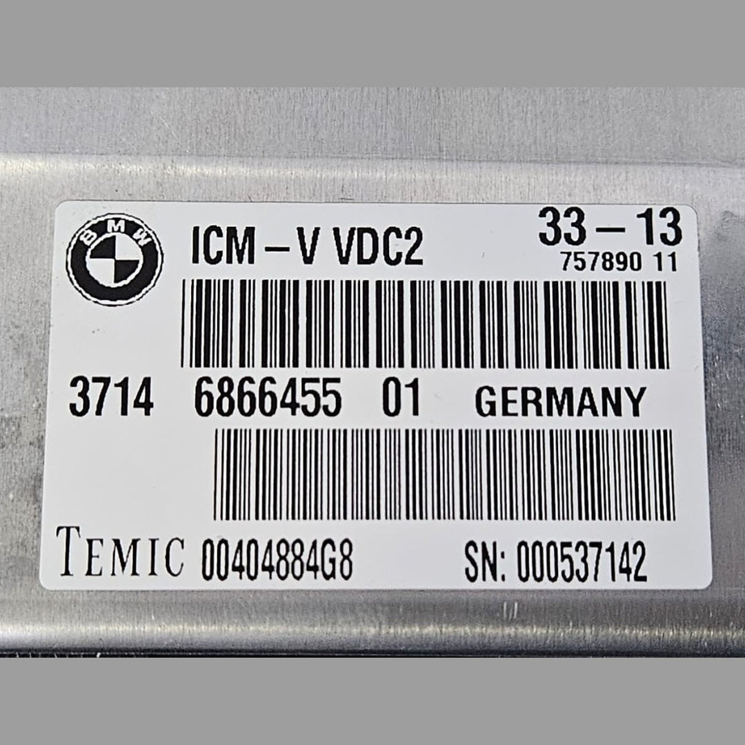 OEM BMW 7 F01, F02 2014 Dynamic Suspension Control Module Unit 6866455