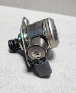 Bild in die Galerieansicht laden, Mercedes-BenzHigh Pressure Fuel Pump A2740700501 W204 W205 W212 W213 C207