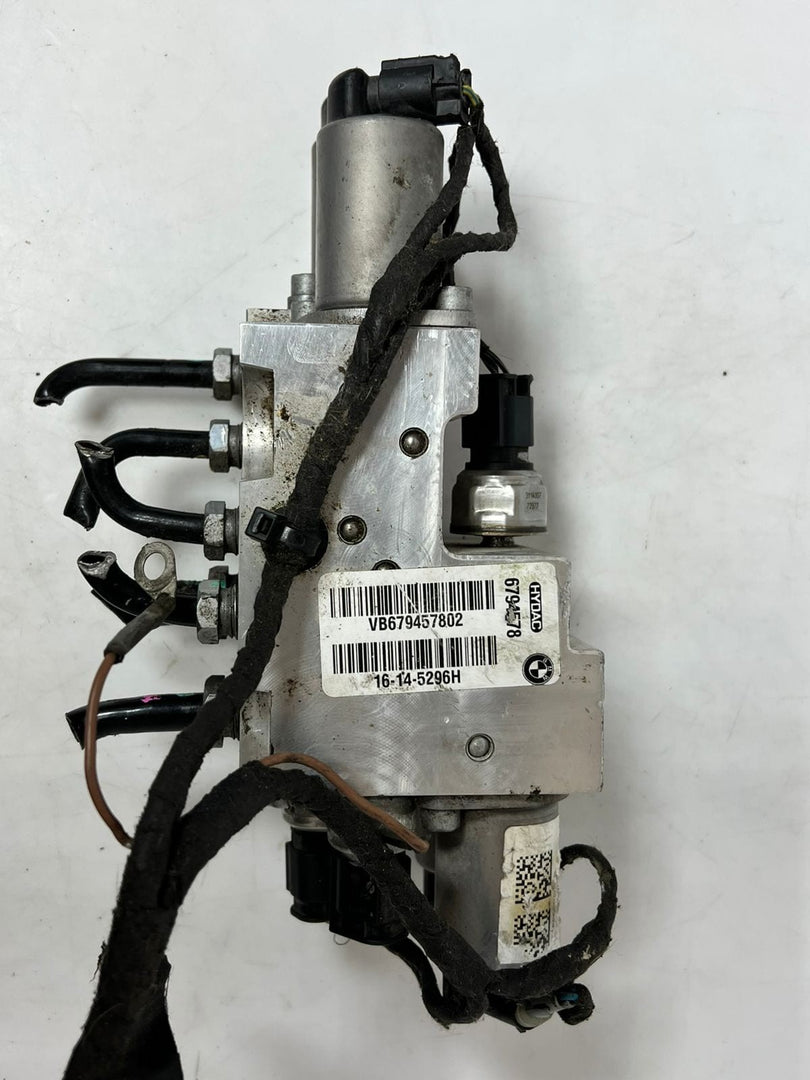2007-2019 BMW X6 F16 F86 X5 F15 F85 Genuine Valve Block Dynamic Drive 6794578
