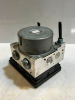 Load image into Gallery viewer, 2018 BMW 320i F30 F31 F32 Abs Pump Control Module 6881172 OEM
