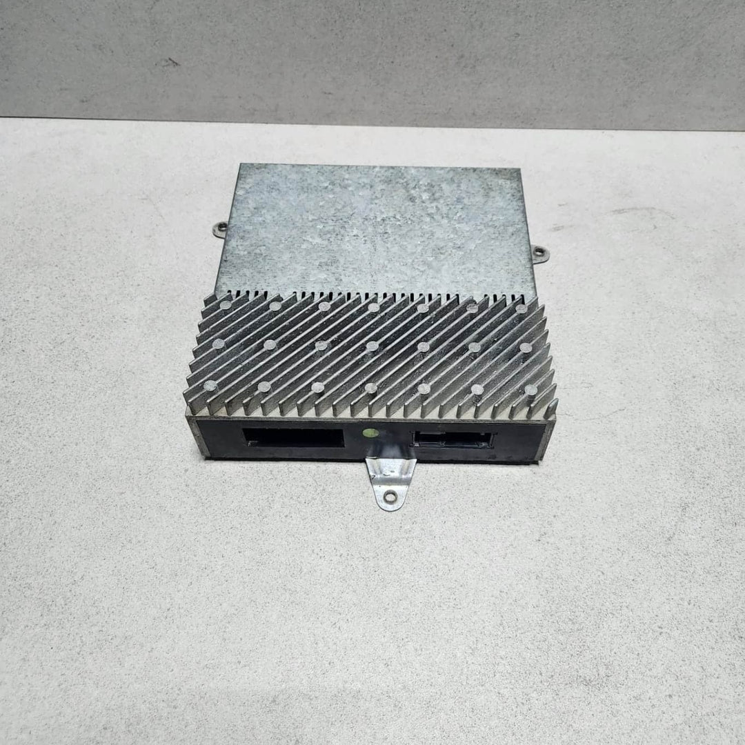 1995-2001 BMW 740i Radio Amplifier 8361785 E38 7 Series