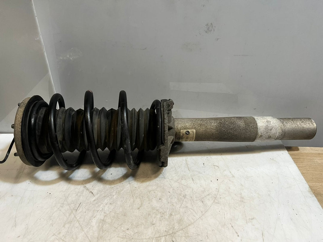 BMW 7 Series E65 E66 Front Axle Right O/S Spring Strut Shock Absorber 6758882