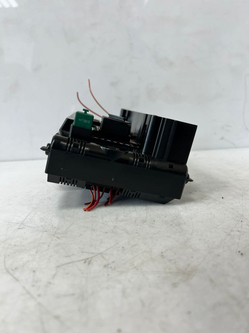 2011-2014 BMW X3 F25 Front Power Distribution Fuse Box 9210863 OEM