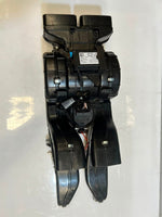 قم بتحميل الصورة إلى عارض الصور، 2014-2018 BMW X5 F15 and X6 F16 Rear Blower AC SEAT HEATING Motor 9266627 OEM