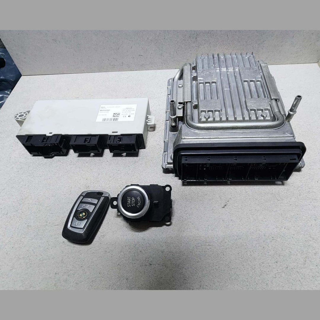 2011-2013 BMW 750i Engine Control Module 7624032 MSD85.0 ECU SET F02 V8 N63