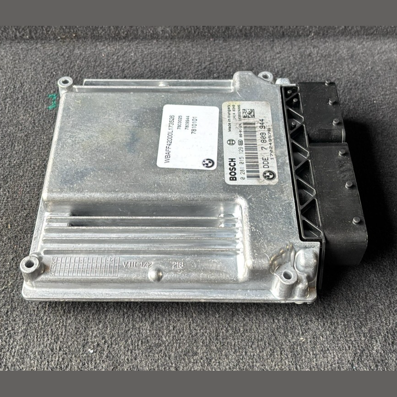BMW X5 E70 E60 3.0L M57 ENGINE CONTROL UNIT MODULE DDE ECU  SET - 7809944