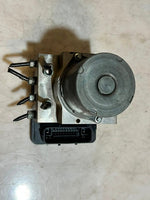 Bild in die Galerieansicht laden, 2016 BMW 528i 5 Series F10 and 6 Series F12 L6 DXC9 Abs Pump 6876908 OEM