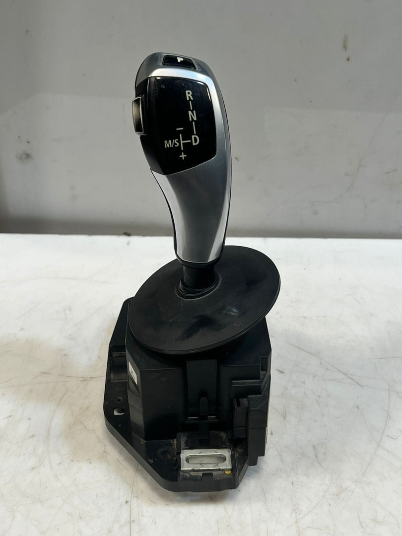 BMW 5 Series E60 and E61 Gear Shifter Selector Automatic 9165669 OEM