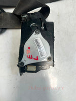 Bild in die Galerieansicht laden, 2006-2013 BMW X5 E70 Front Right Seat Belt Retractor 3061430