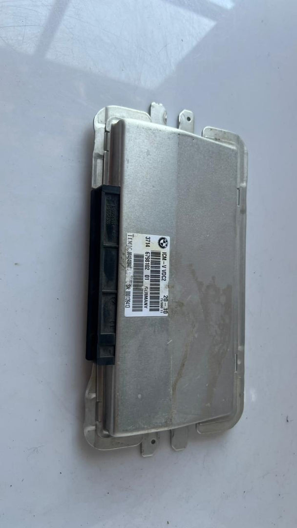 2010 BMW 750Li Suspension Control Module 6798102 7' 740i, 740Li, F01, F02, F03, 