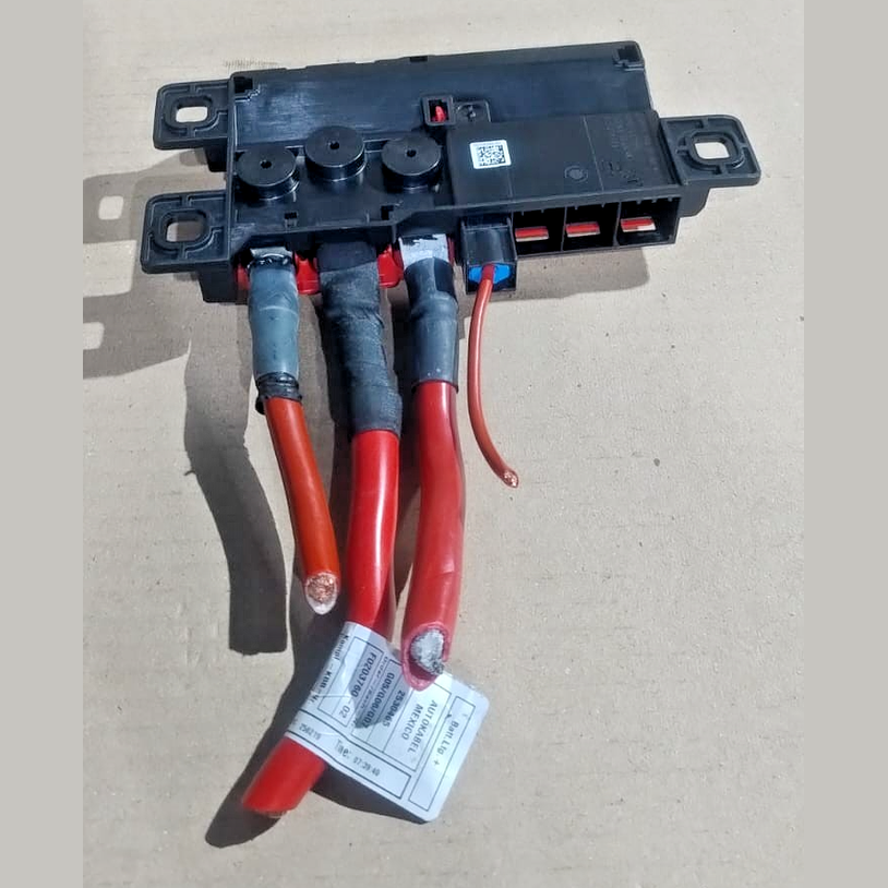 BMW I4 G26 X5 X6 X7 G05 G06 G07 GENUINE ELECTRIC POWER DISTRIBUTION BOX-8717954