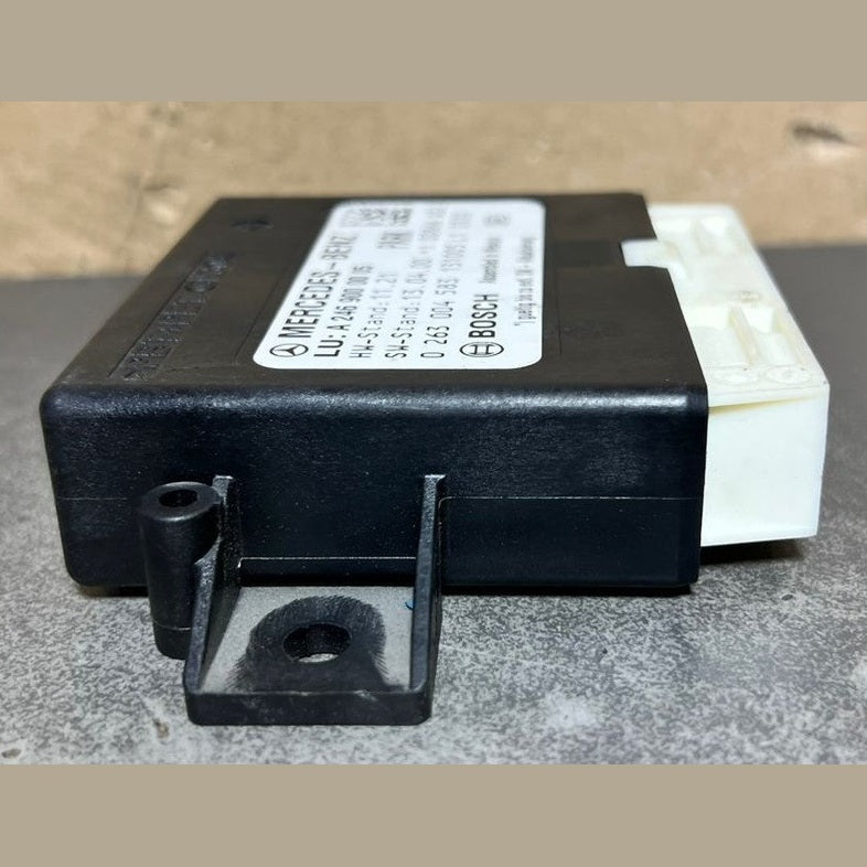 13–17 Mercedes W246 CLA / B-Class Parking Sensor Control Module A246 9000005 OEM