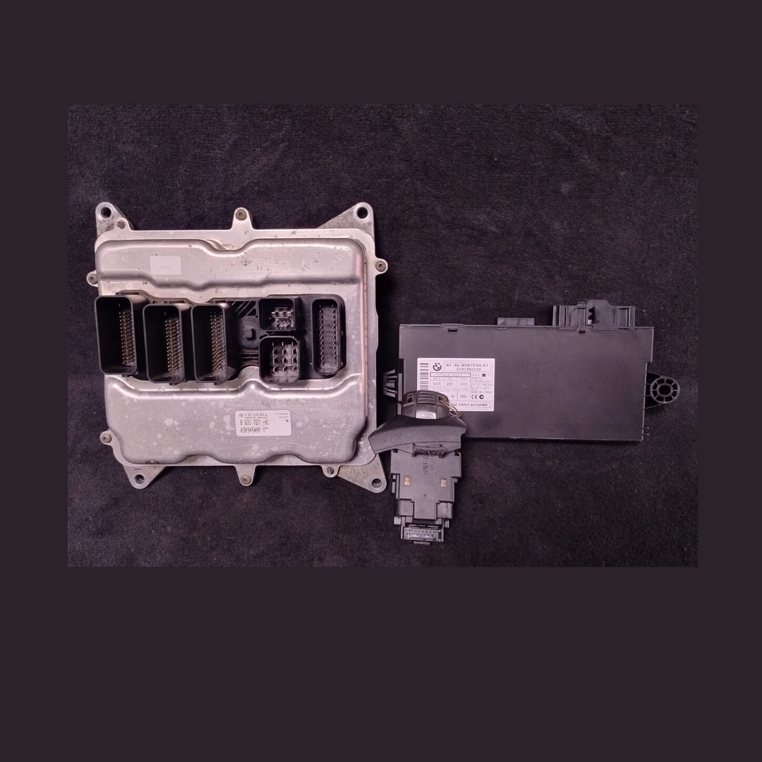BMW X1 Series E84 2014 Engine Control Unit  ECU SET + CASE + KEY DME 8631727