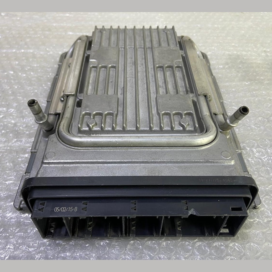 OEM BMW F10 F01 F07 N63 4.4i DME MSD85.0 ENGINE Control Unit ECU ONLY 8610680