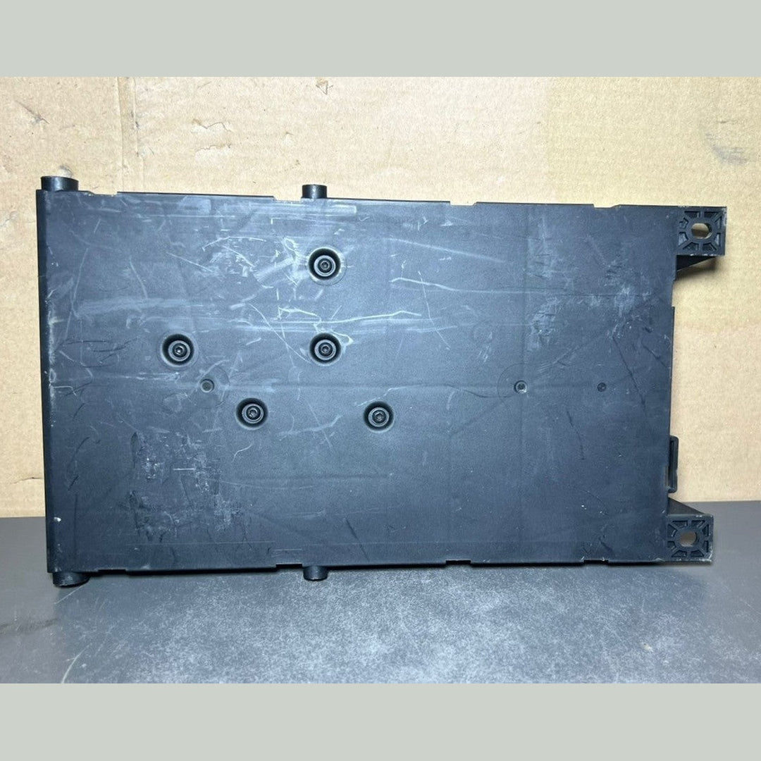 Mercedes-Benz W156 GLA GLC Front SAM Body Control Module Unit A156 9005303 OEM