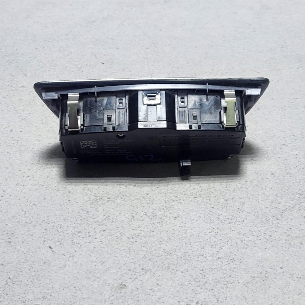 2016-2018 BMW 740i Headlight Switch 9388937 7 Series G11 G12 