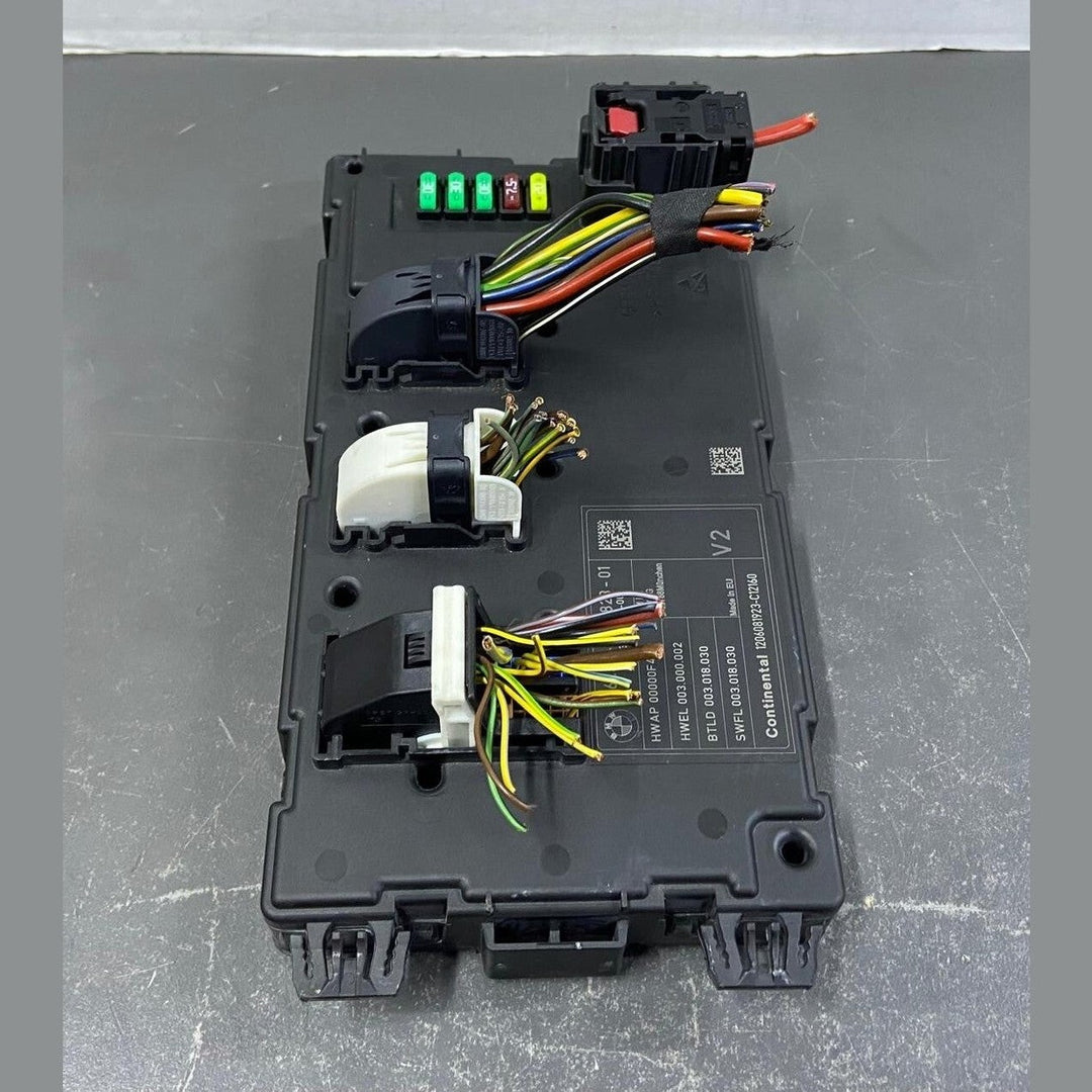 OEM BMW F20 F21 F30 F31 REM Rear Electronic Module Fuse Box Control Unit 9279823