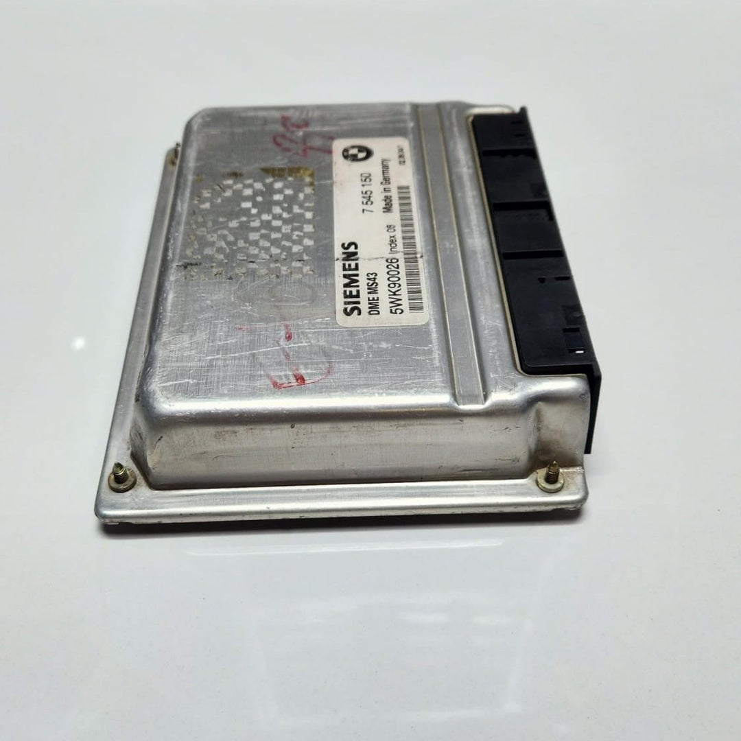2003-2005 BMW 530i Engine Computer Module 7545150 530i and 3 Series 320i OEM