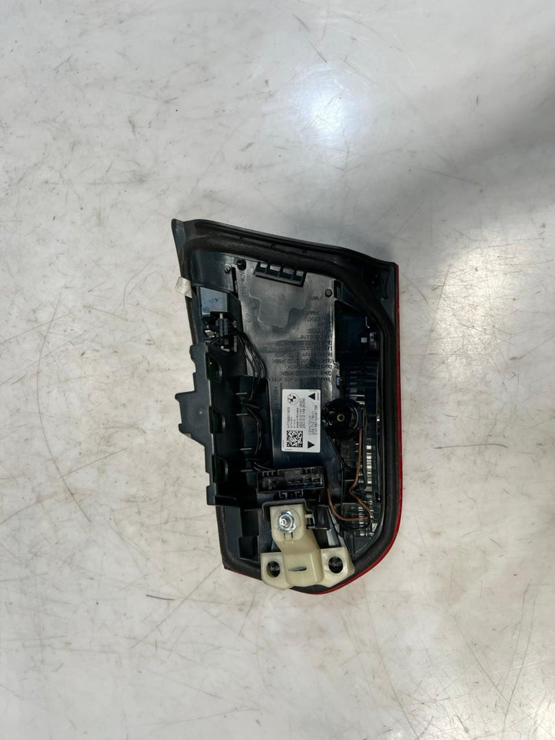 BMW 3 Series F31 F30 F35 F80 M3 LCI Rear Inner Left Side Taillight 7369119 OEM