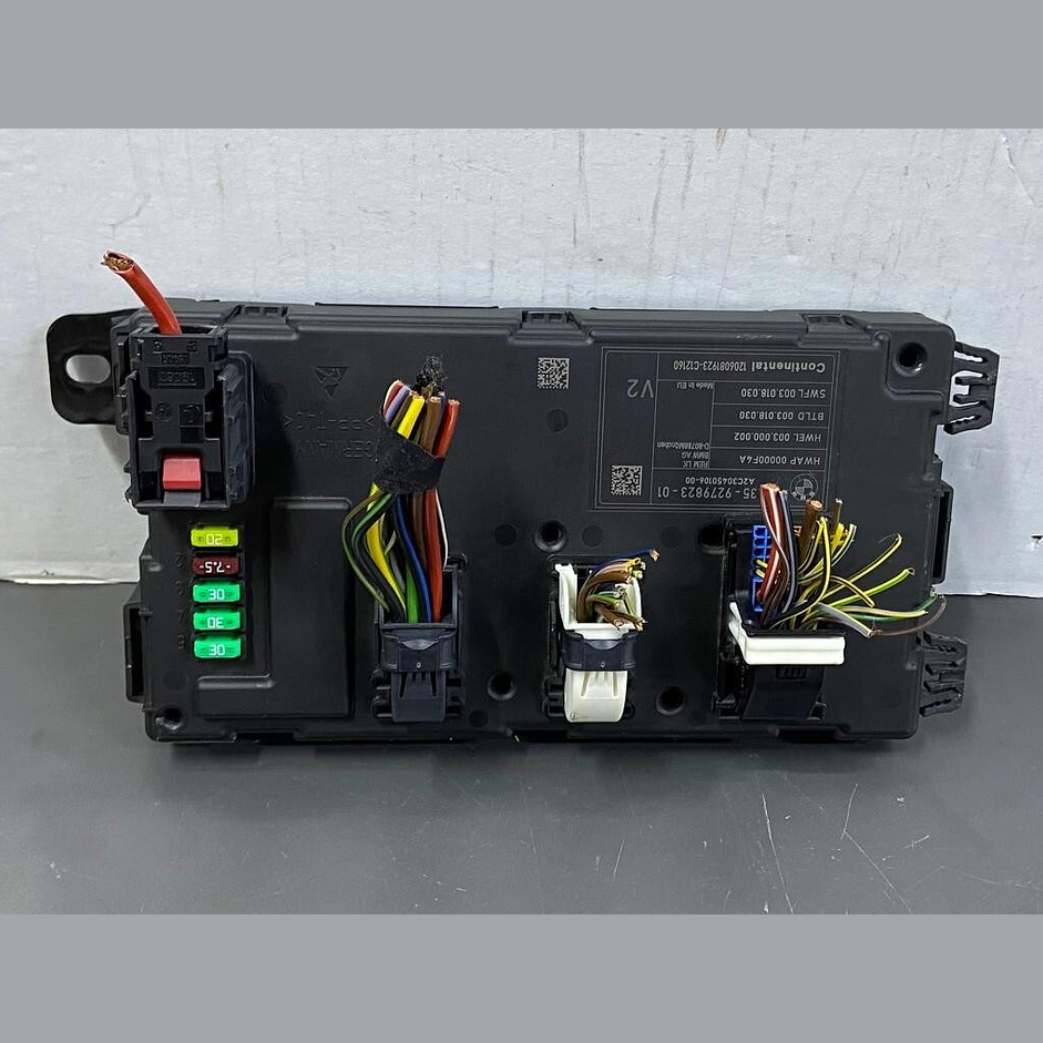 OEM BMW F20 F21 F30 F31 REM Rear Electronic Module Fuse Box Control Unit 9279823