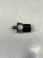 Load image into Gallery viewer, BMW 1 3 5 6 7 Series, X5, X6, Z4 Fuel Rail Pressure Sensor 7537319 OEM