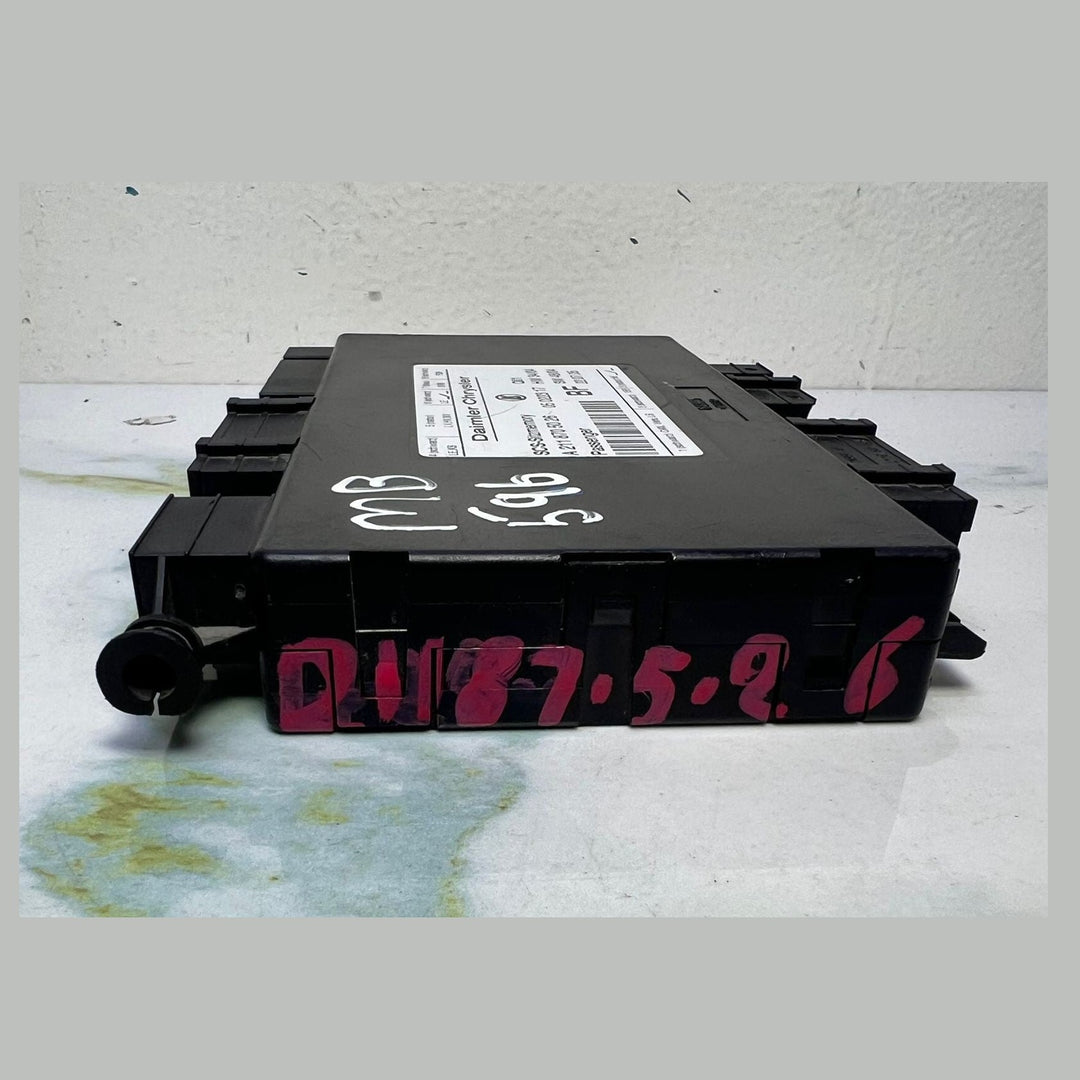 Mercedes W211 E-Class Front Passenger Side Seat Control Module A211 8705026 OEM