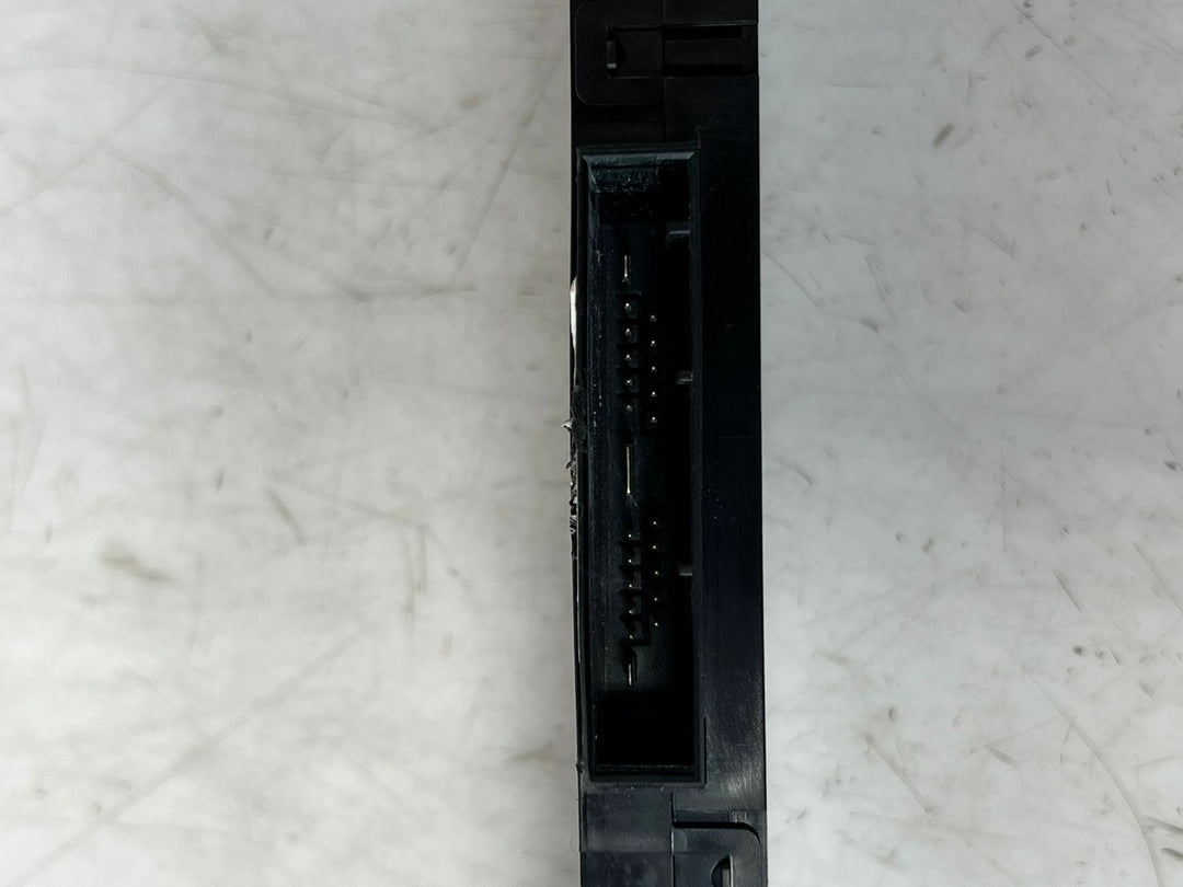 2000-2006 BMW X5 E53 Center Console Heated Seat Switch 6953941 OEM