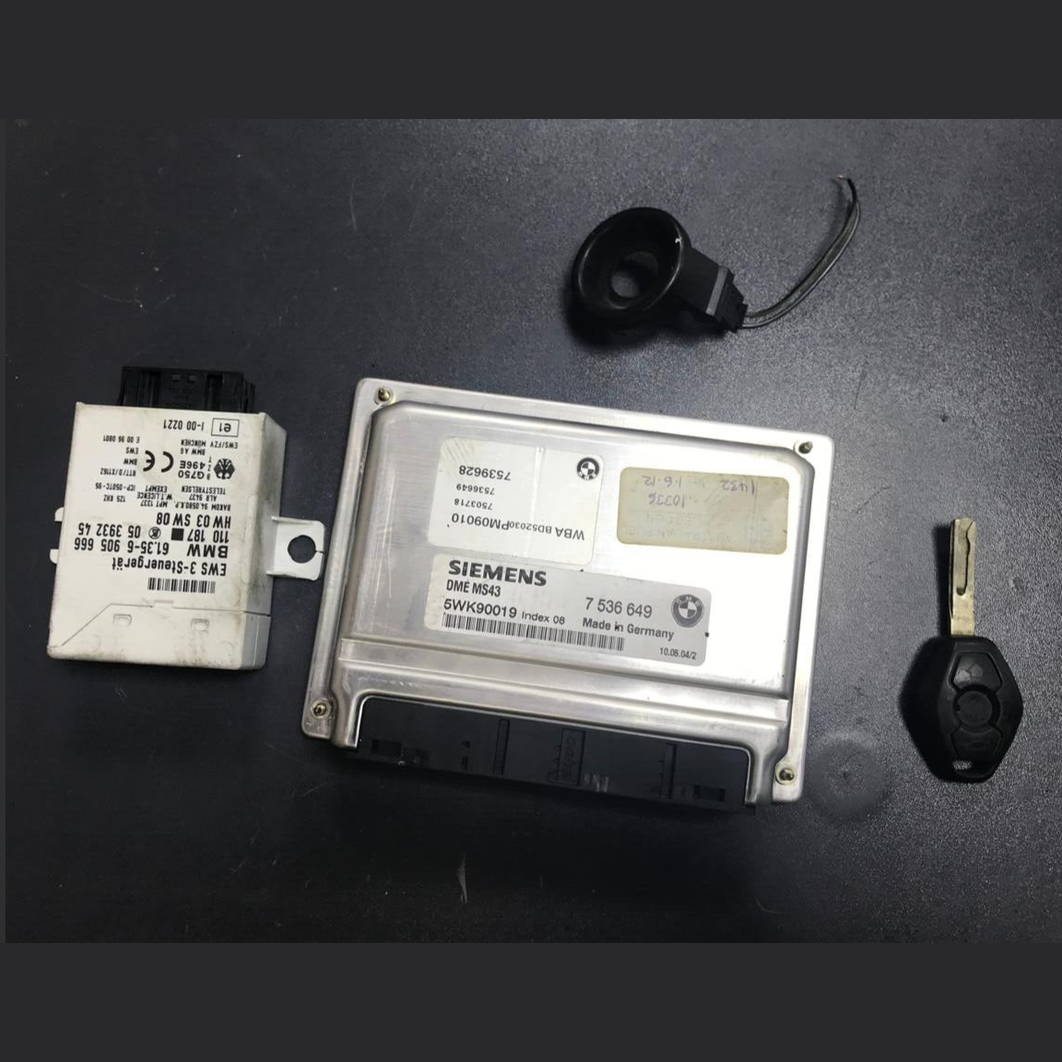BMW 330Ci 2004 E46 M54 ENGINE CONTROL UNIT ECU SET DME MS43 7536649