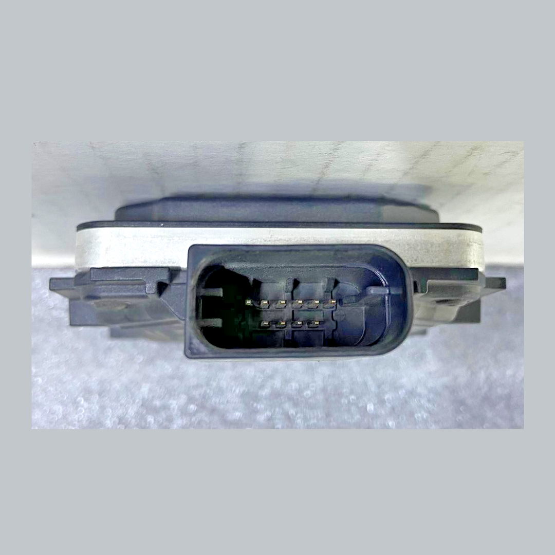 OEM BMW X1 XDRIVE iX1 U11 G60 G70 FRONT CRUISE RADAR SENSOR 5A80820 CONTINENTAL