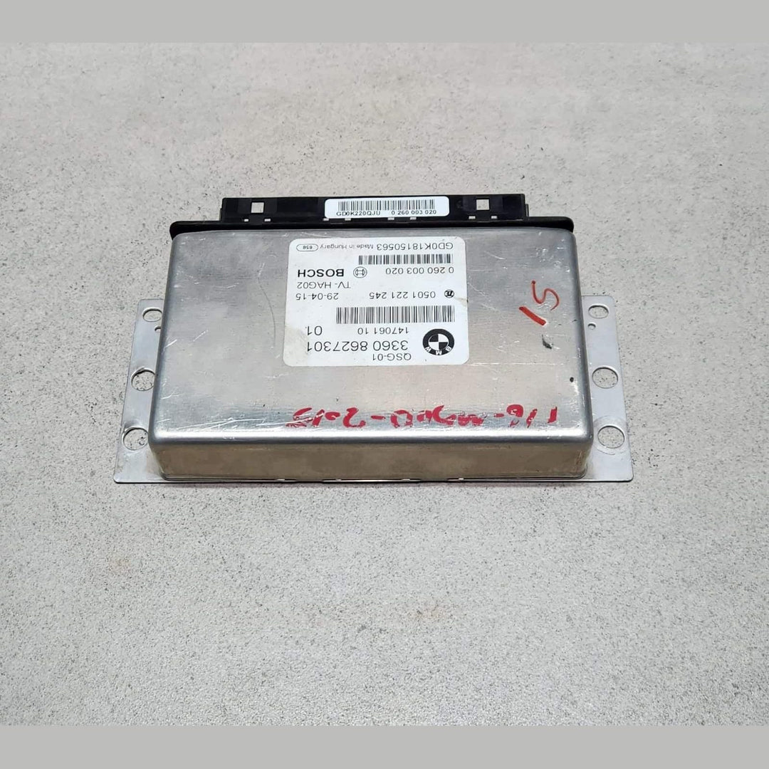 2014-2018 BMW X5 Rear Differential Control Module 8627301 F15 F85 and X6 F16 F86