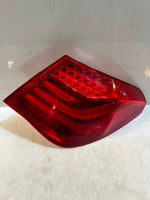 Load image into Gallery viewer, 2009-2012 BMW 7 Series F01 F02 750i N63 Right SIDE Tail Light 7182202 LHD OEM