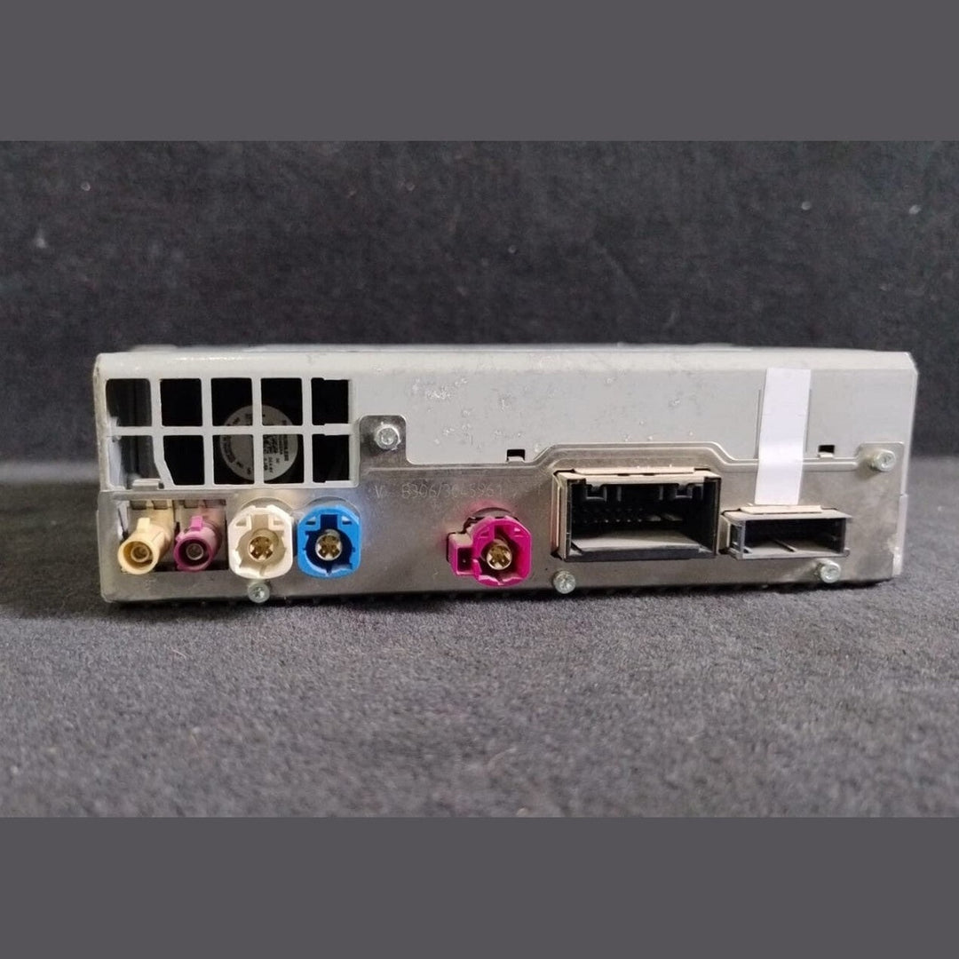BMW F40 1 Series M135i Alpine Head Unit 5A42CC4  E2B3 MGU F APN