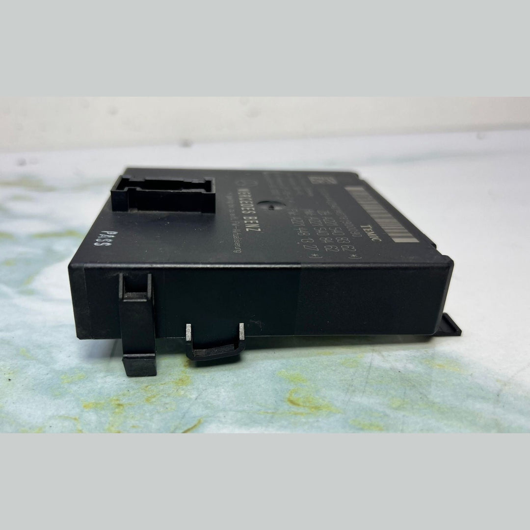 2007-2014 Mercedes-Benz S550 Central Gateway Control Module A2215408362 W221 S-C