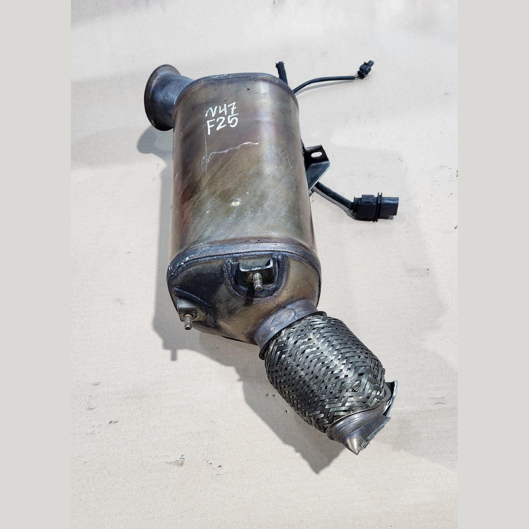 2010-2015 BMW X3 F25 Catalytic Converter 85092411 