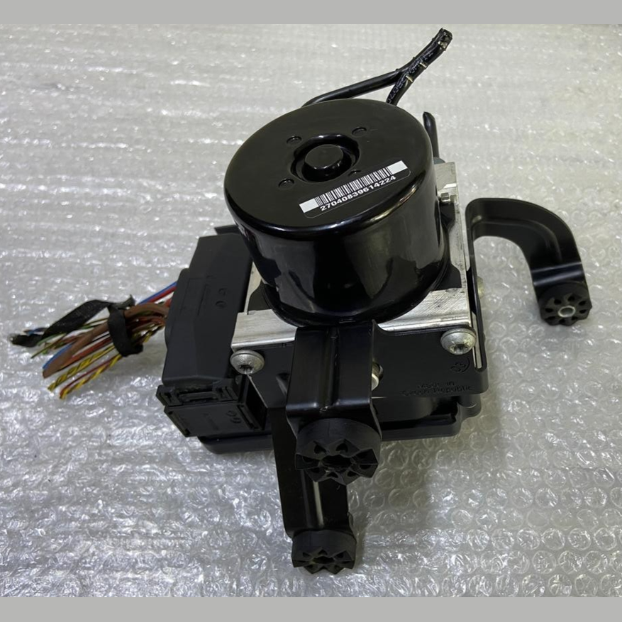 OEM BMW F20 F21 F22 F30 DSC ANTI LOCK BRAKE UNIT WITH MODULE ATE 6860730/6860731