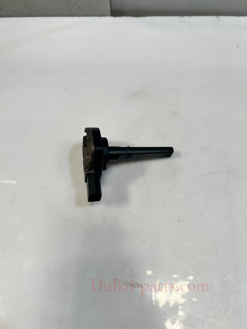BMW E38 E39 E46 E53 E60 E61 E81 E82 E87 N47 Diesel Sump Oil Level Sensor 7508003