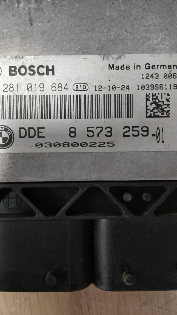 BMW Engine Control Unit 8573259 ECU 120d, 320d, and 520d F10 F30 F20 N47D20C