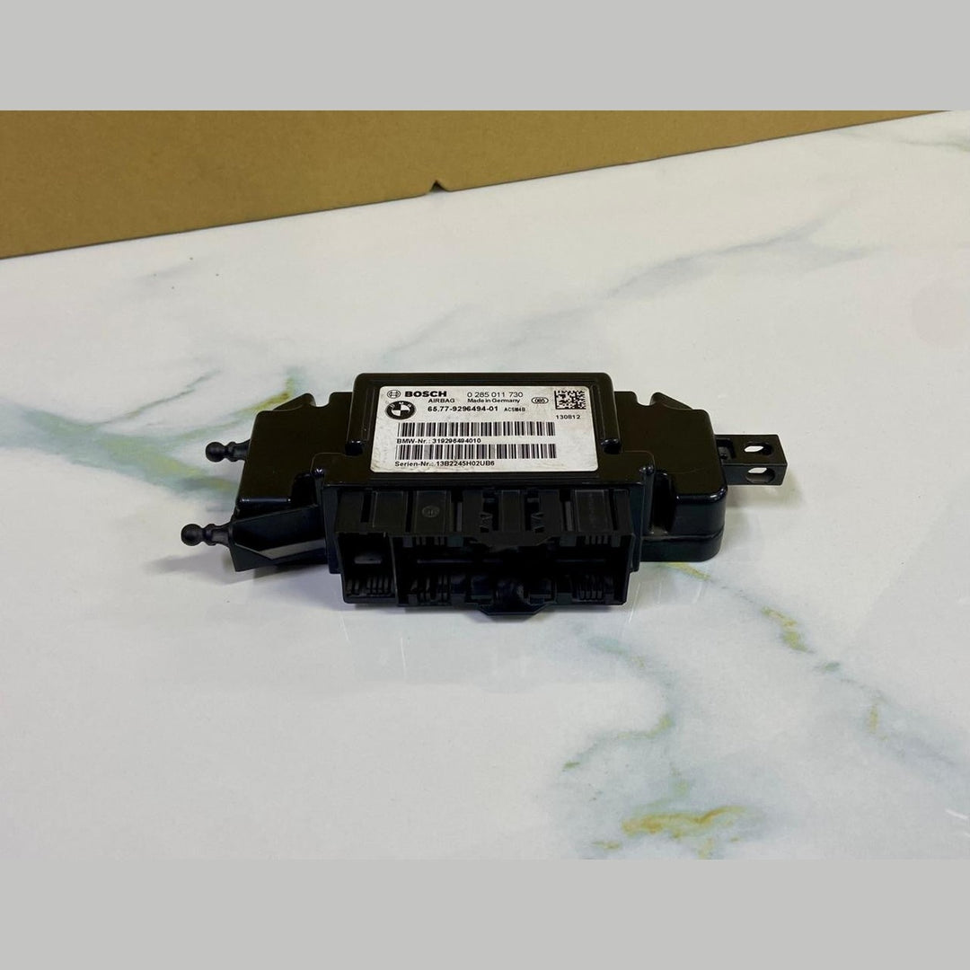 OEM BMW 1 2 3 4 SERIES F20 F22 F30 F32 F34 SRS MODULE CONTROL UNIT 9348726