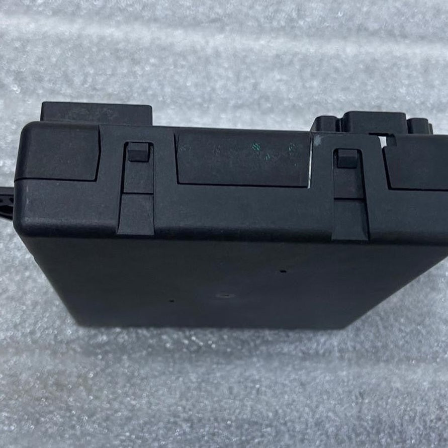 OEM BMW G70 REAR DOOR PASSENGER SIDE CONTROL UNIT 5A6BEF3 CONTINENTAL BRAND NEW