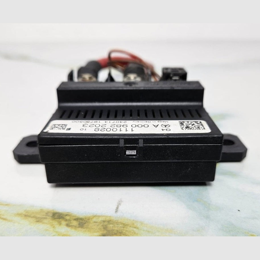 2013-2020 Mercedes-Benz Battery Control Relay Control Module A000 9822023 OEM