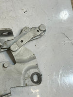 Load image into Gallery viewer, 2011-2016 BMW 528i 5 Series F10 F11 6' F12 F13 M5 M6 Bonnet Hood Hinge 7249888 